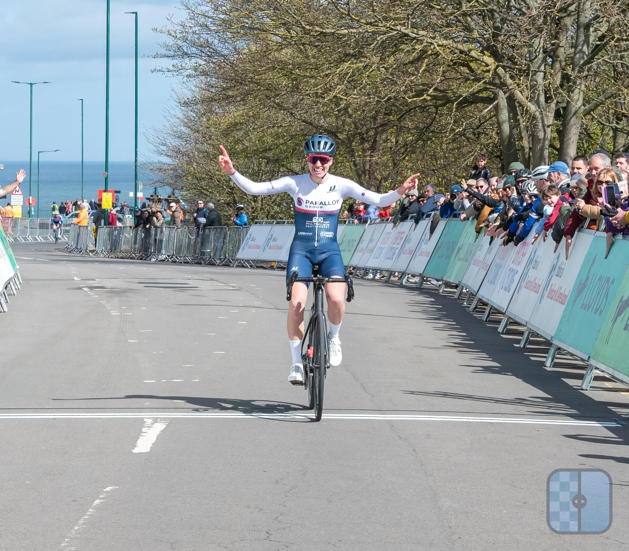Katie Scott winning